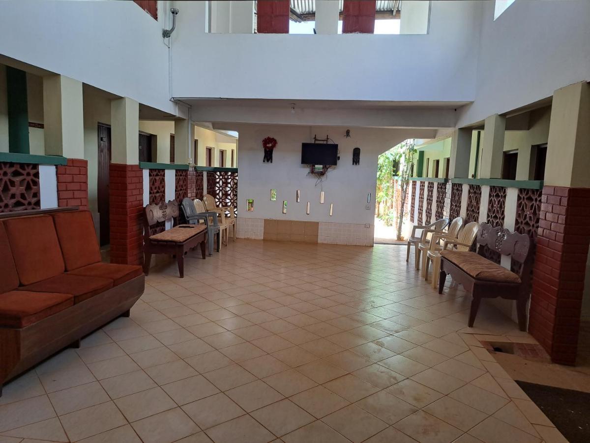 Kwale Golden Guest House Buitenkant foto